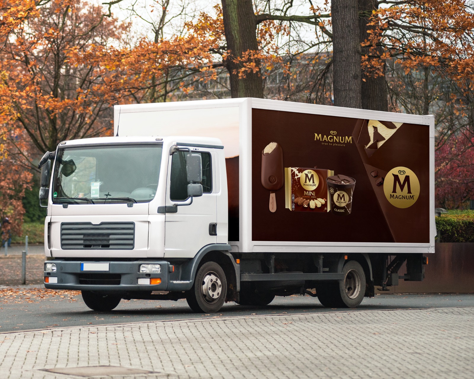 The Advantages of Vehicle Graphics: Turning Your Fleet into Mobile Billboards